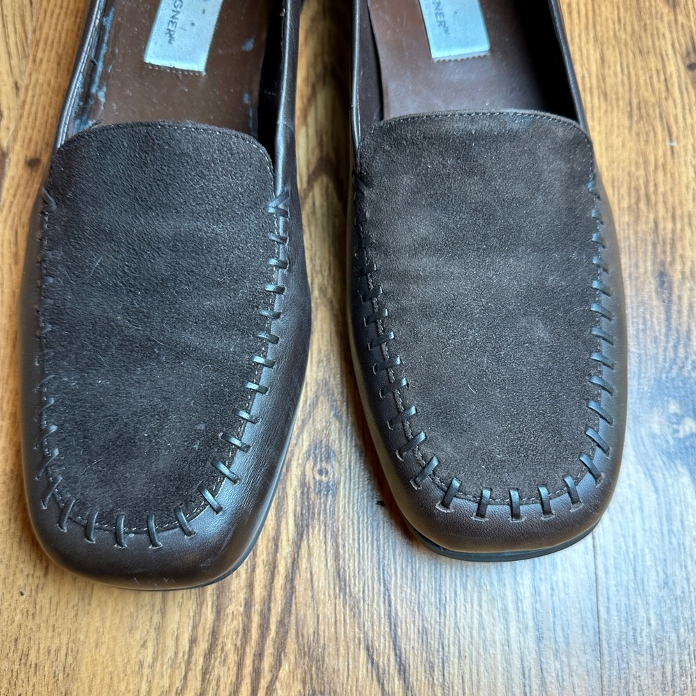 Etienne Aigner authentic leather and suede loafers (narrow)
